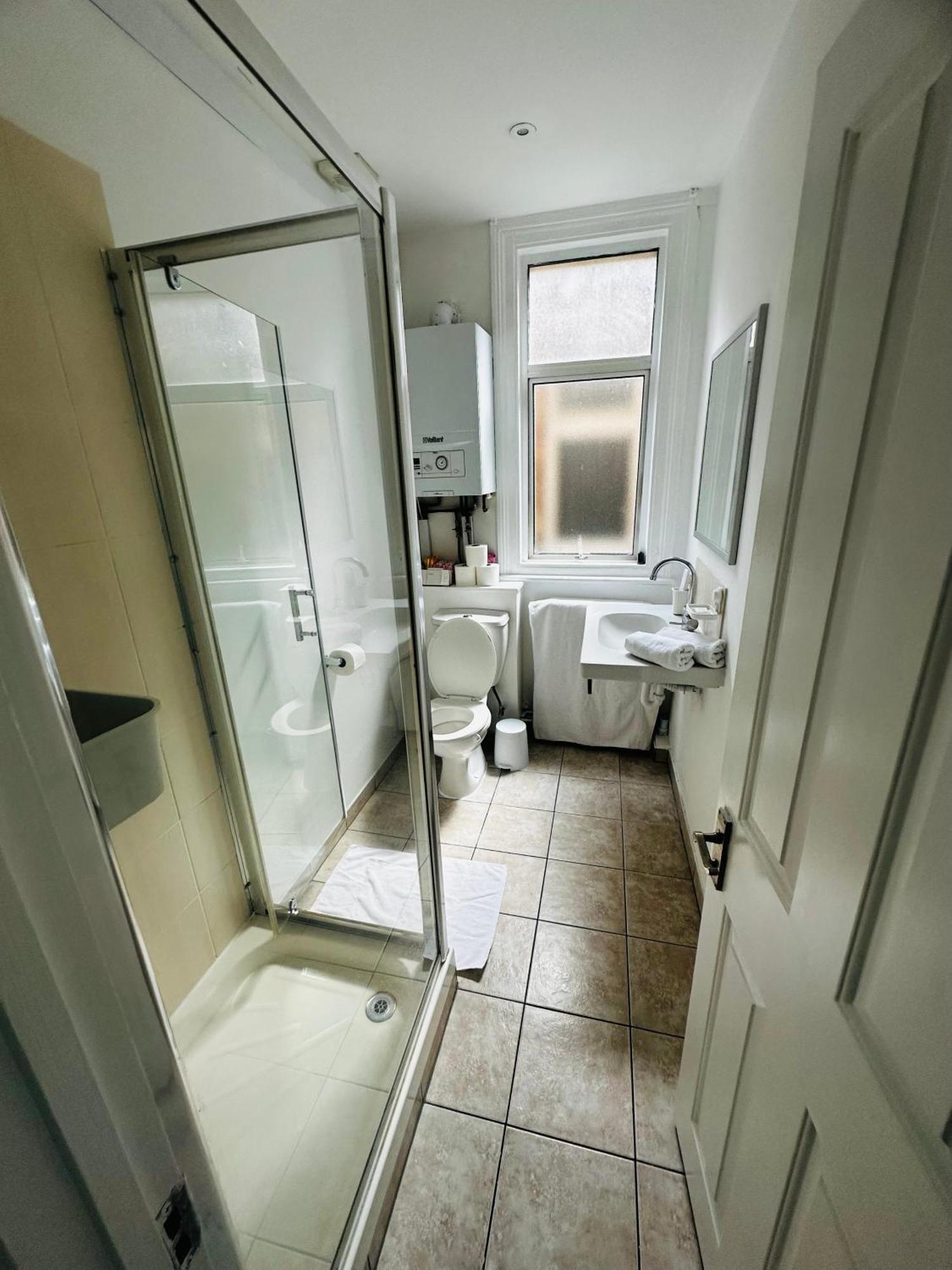 London Apartment Londra